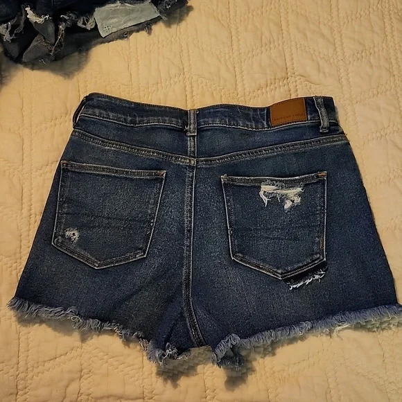 AEO Jean shorts - Picture 2 of 4